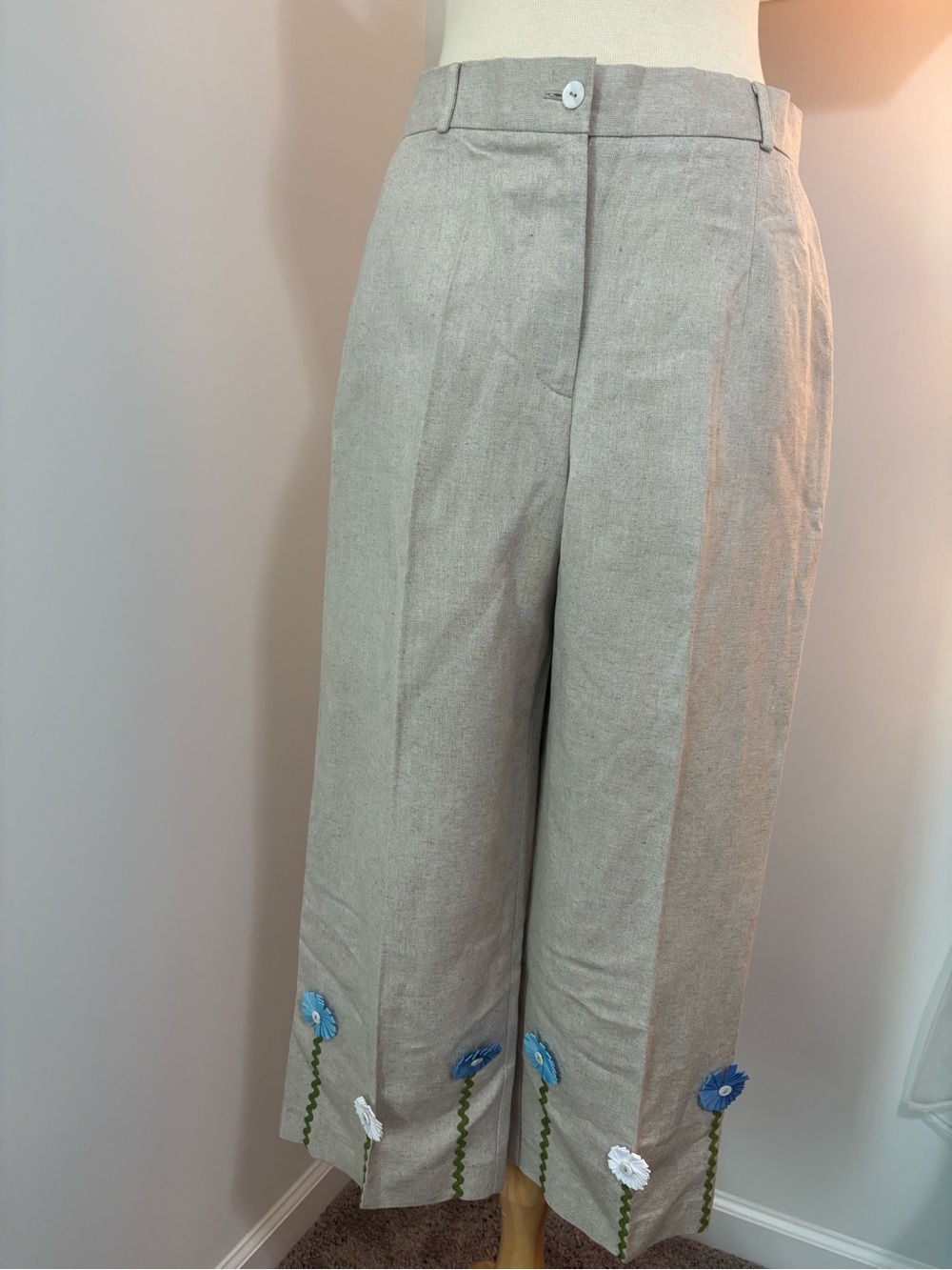 Vintage Linen Capris